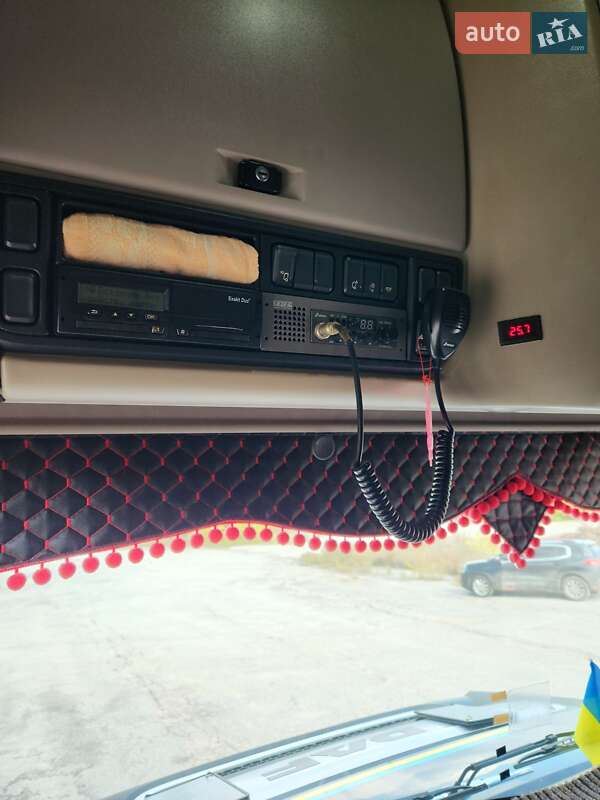 Тягач DAF XF 2014 в Ромнах