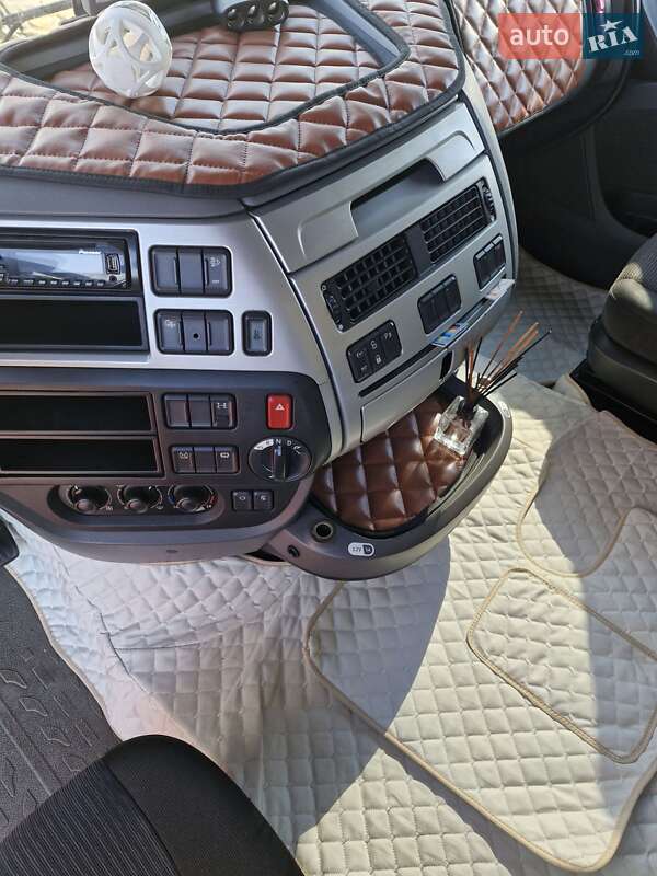 Тягач DAF XF 2014 в Одессе