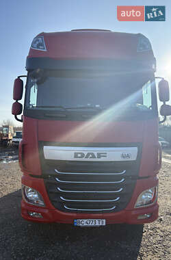 Тягач DAF XF 2015 в Львове