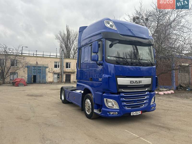 Тягач DAF XF 2016 в Полтаве