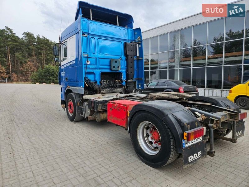 Тягач DAF XF 2004 в Львове