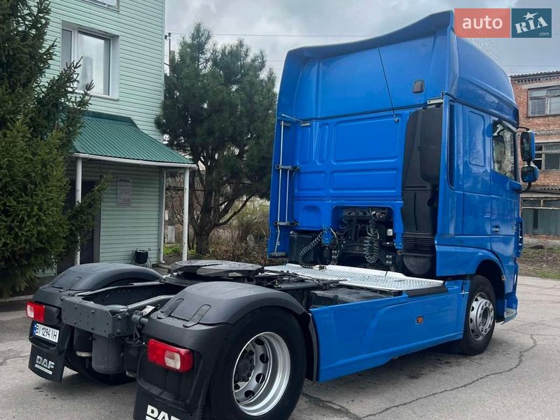 Тягач DAF XF 2016 в Лубнах