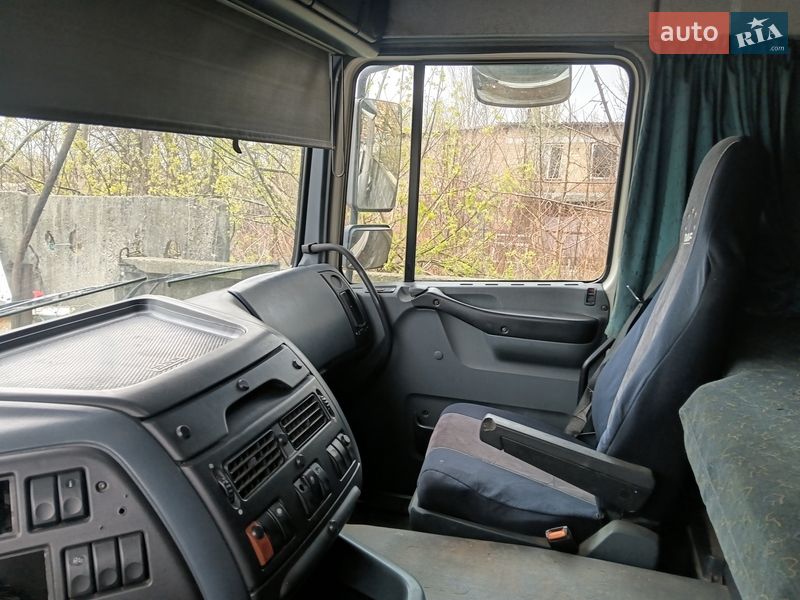 Борт DAF XF 2001 в Киеве
