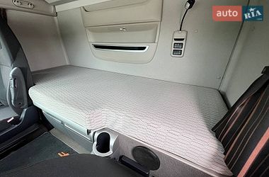 Тягач DAF XF 2020 в Дубно