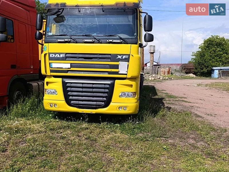 Самоскид DAF XF 2008 в Луцьку