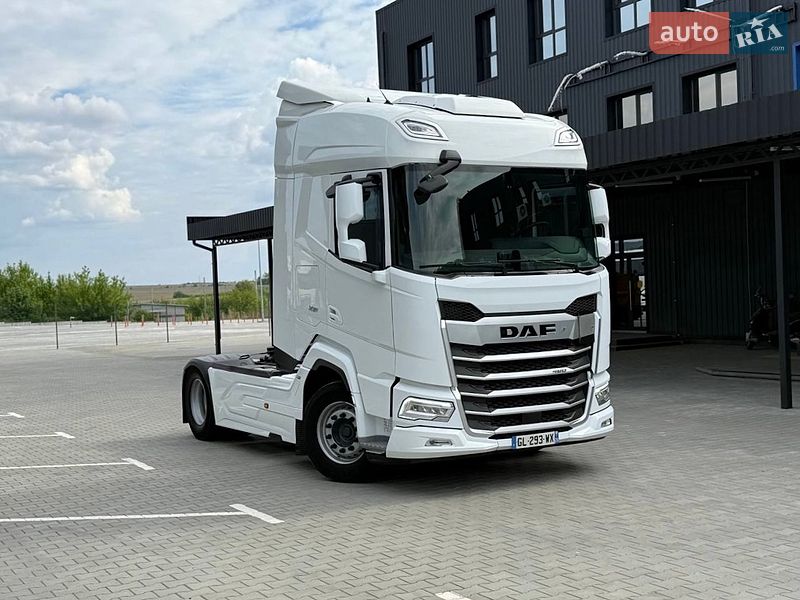 Тягач DAF XF 2023 в Дубні