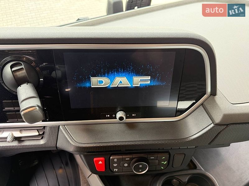 Тягач DAF XF 2023 в Дубні
