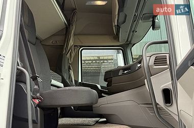 Тягач DAF XF 2023 в Дубні