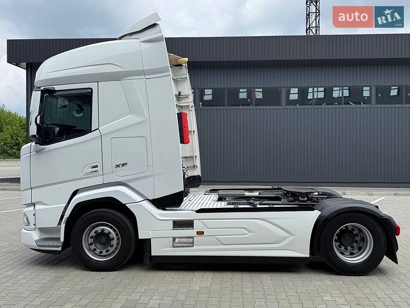 Тягач DAF XF 2023 в Дубні