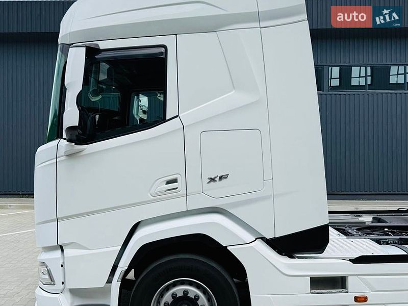 Тягач DAF XF 2023 в Дубні
