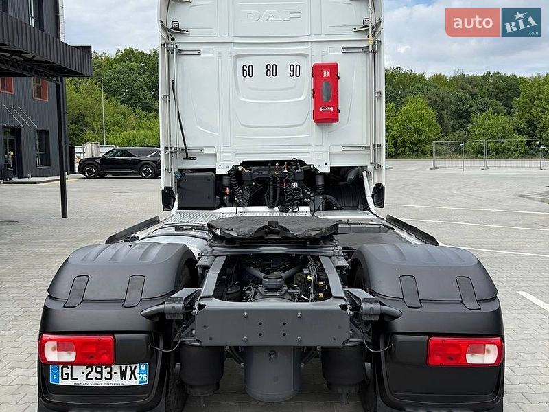 Тягач DAF XF 2023 в Дубні