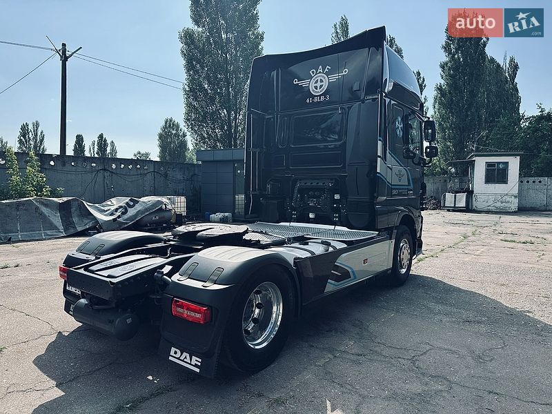 Тягач DAF XF 2018 в Киеве