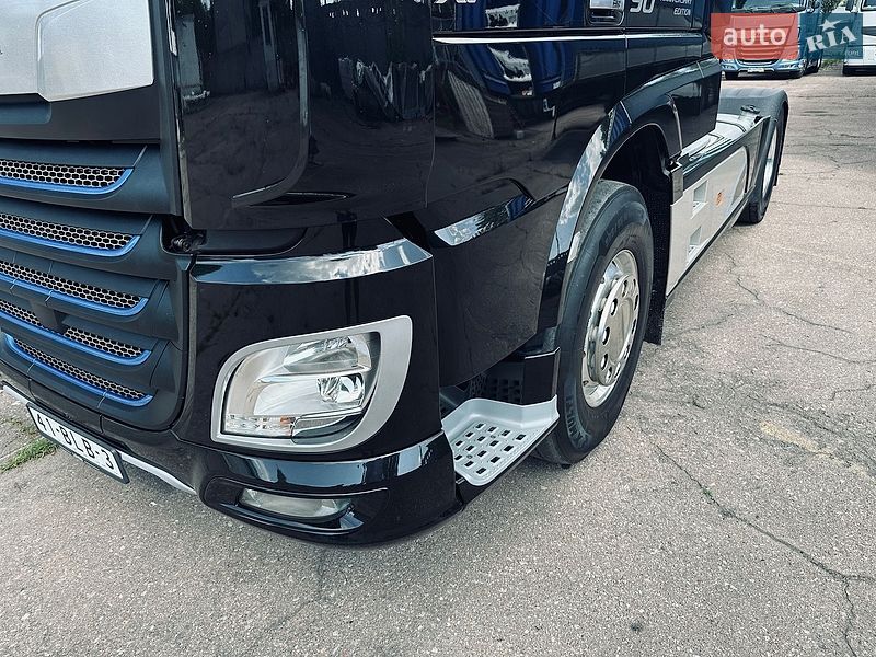 Тягач DAF XF 2018 в Киеве