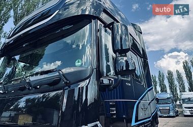Тягач DAF XF 2018 в Киеве