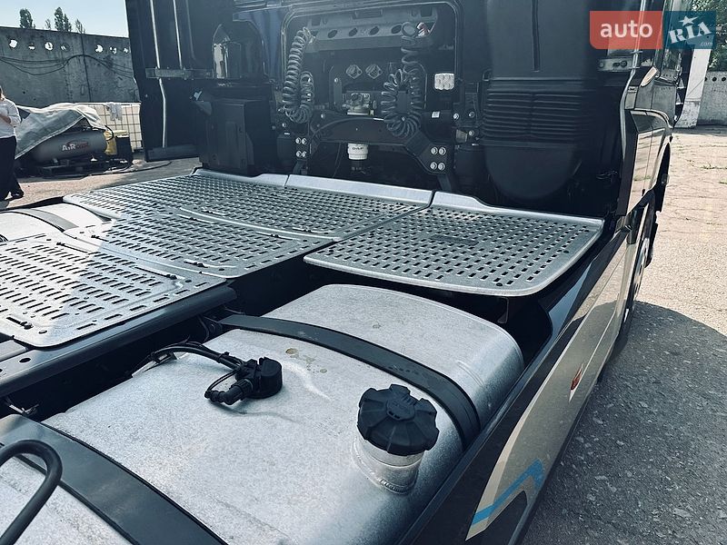 Тягач DAF XF 2018 в Киеве