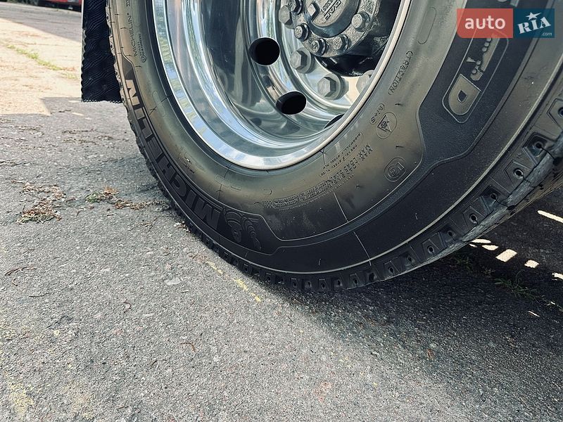 Тягач DAF XF 2018 в Киеве