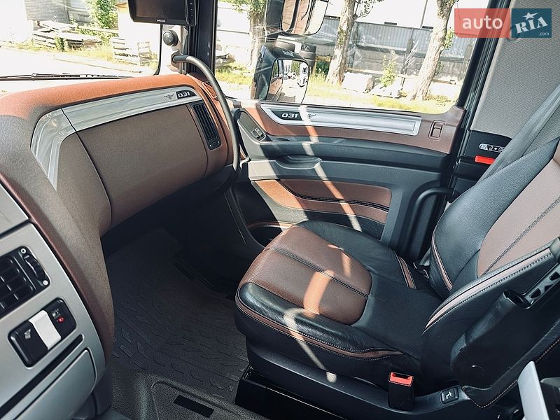 Тягач DAF XF 2018 в Киеве