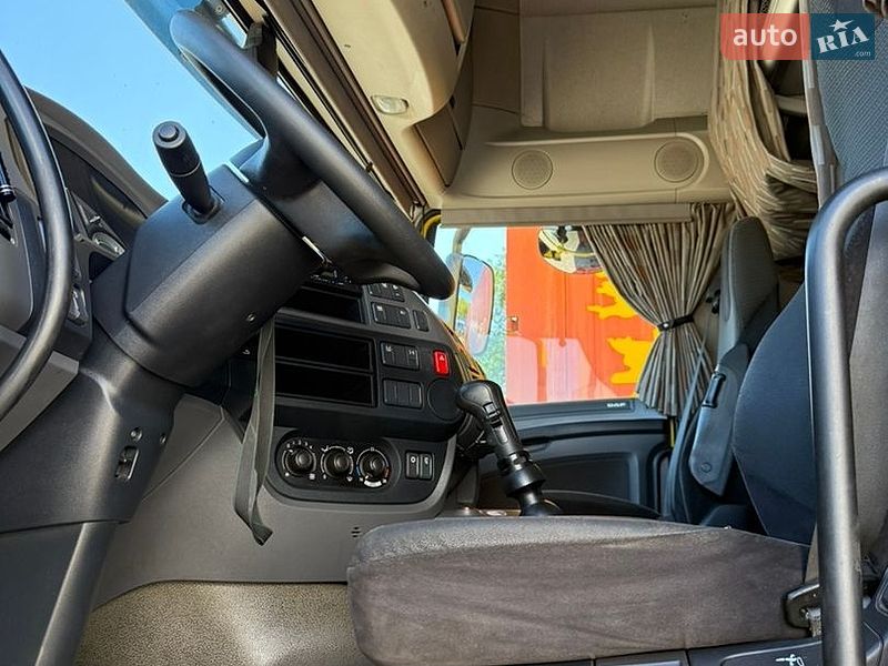 Тягач DAF XF 2016 в Дніпрі