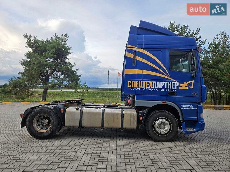Тягач DAF XF 2004 в Львове