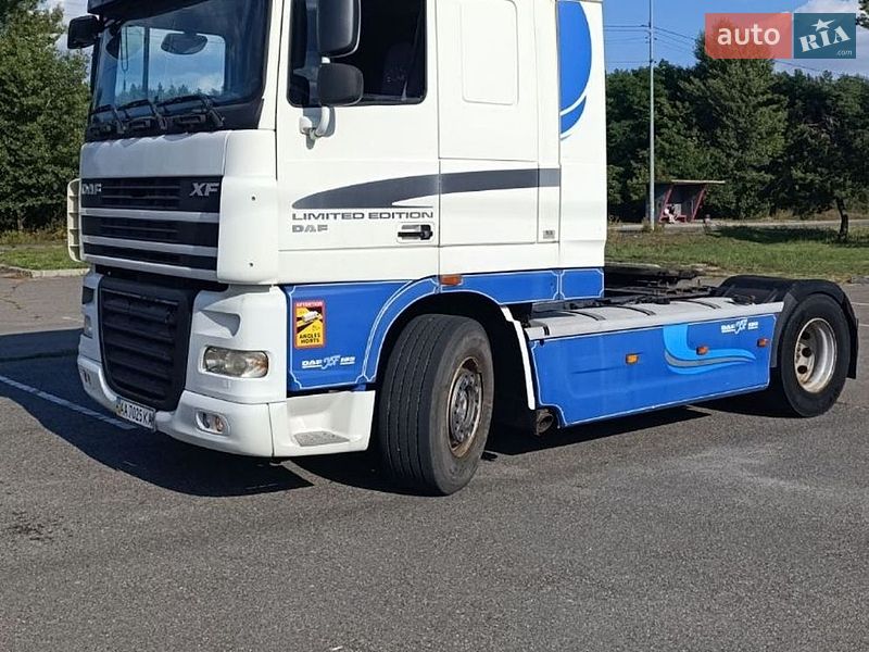 Тягач DAF XF 2007 в Киеве