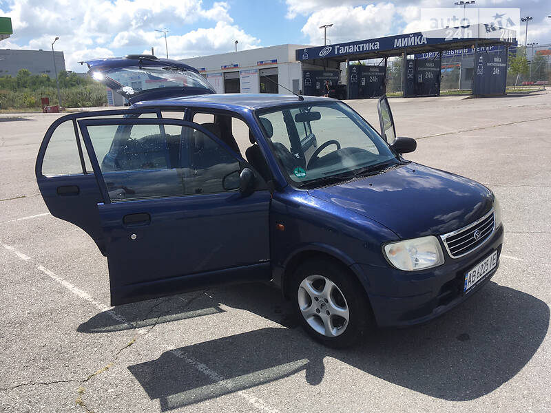 Daihatsu Cuore 2002 JDAL701S001051751 - history of car sales