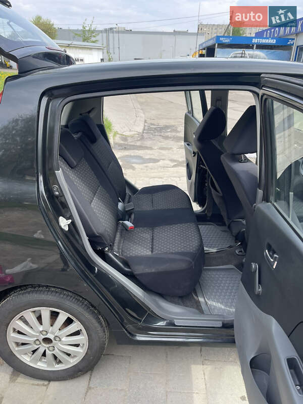 Хэтчбек Daihatsu Cuore 2007 в Львове