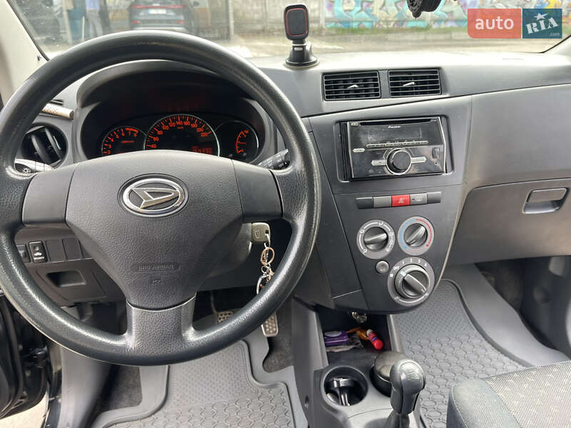 Хэтчбек Daihatsu Cuore 2007 в Львове