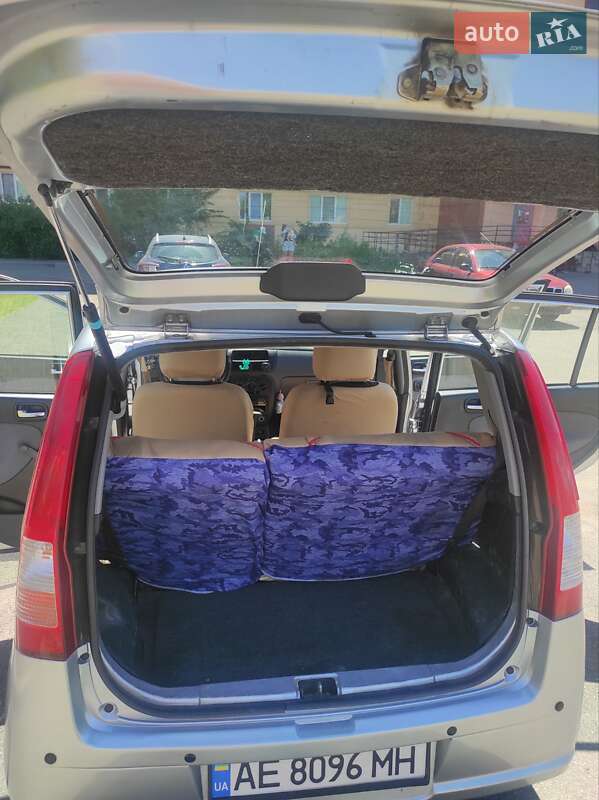 Хэтчбек Daihatsu Cuore 2005 в Кривом Роге
