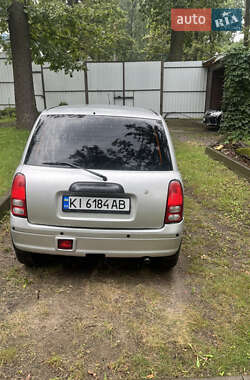 Хэтчбек Daihatsu Cuore 2003 в 