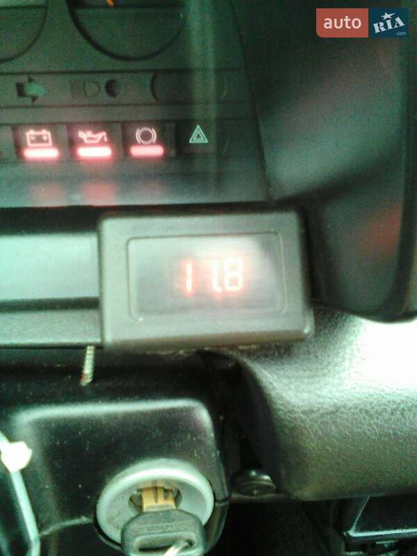 Хэтчбек Daihatsu Cuore 1986 в Славуте фото 4 Хэтчбек Daihatsu Cuore 1986 в Славуте