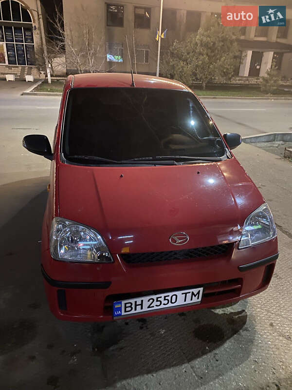 Daihatsu Cuore 2003