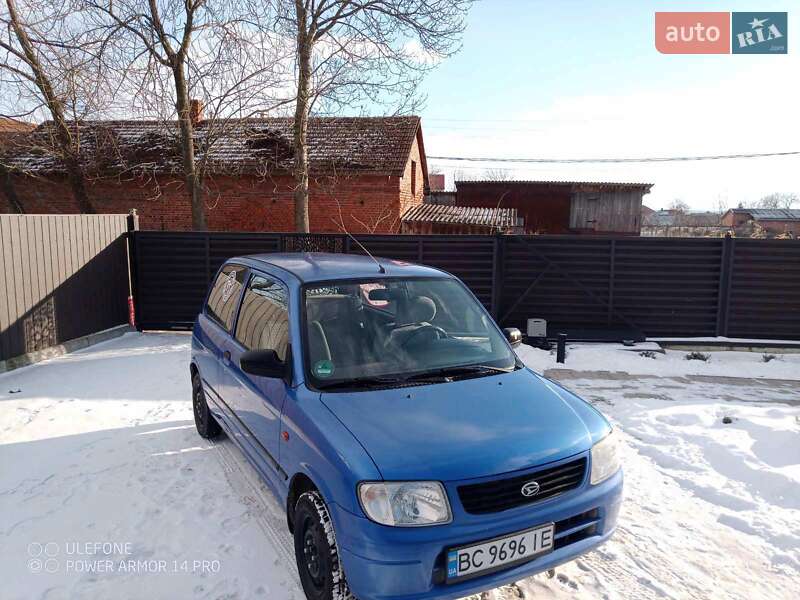 Daihatsu Cuore 2002