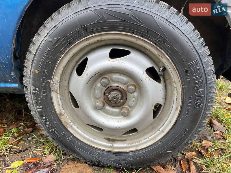 Купе Daihatsu Domino 1987 в Вижниці