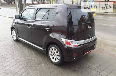 Минивэн Daihatsu Materia 2008 в 