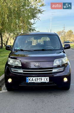 Хэтчбек Daihatsu Materia 2006 в Киеве