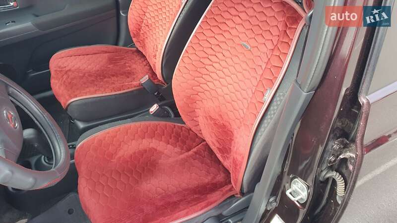 Хетчбек Daihatsu Materia 2007 в Києві