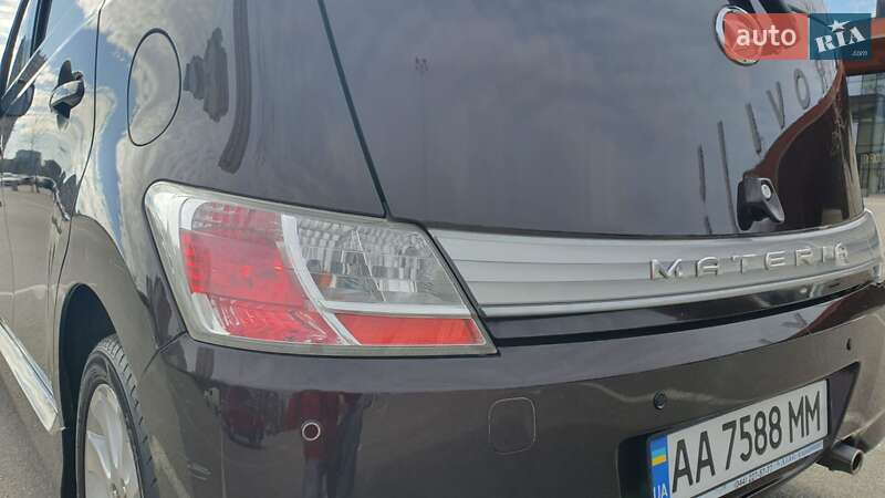Хетчбек Daihatsu Materia 2007 в Києві