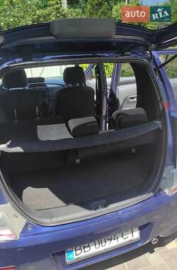 Хэтчбек Daihatsu Materia 2007 в 