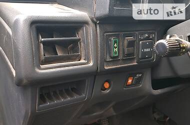 Внедорожник / Кроссовер Daihatsu Rocky 1987 в 