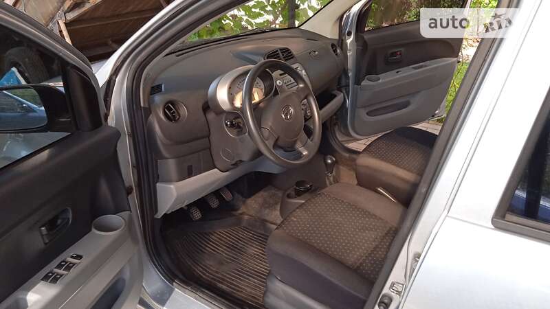 Хетчбек Daihatsu Sirion 2008 в Василькові