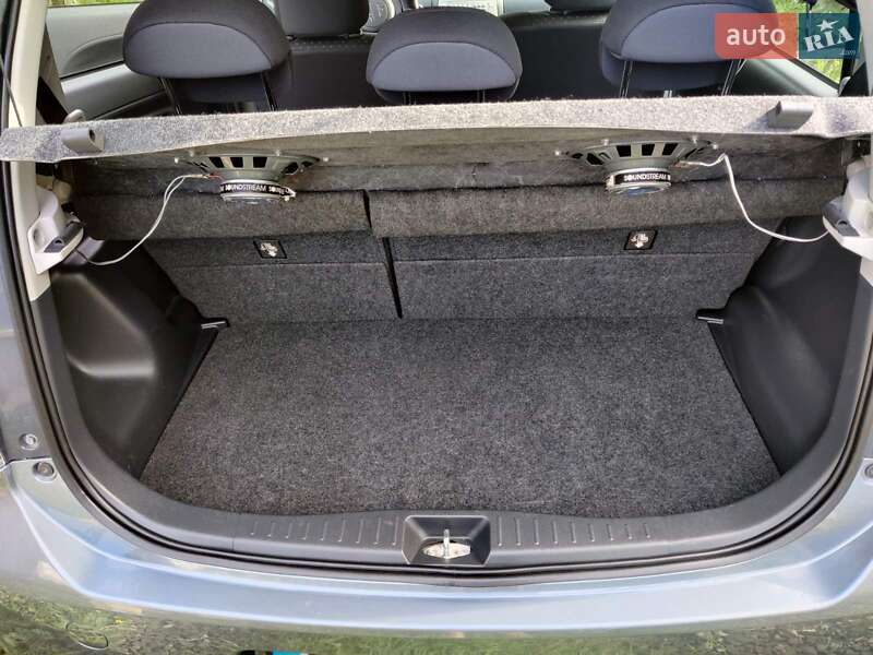 Хетчбек Daihatsu Sirion 2008 в Луцьку