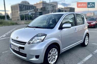 Хетчбек Daihatsu Sirion 2008 в Києві