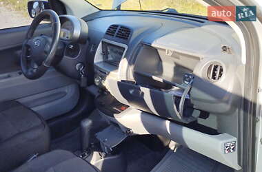 Хэтчбек Daihatsu Sirion 2007 в 
