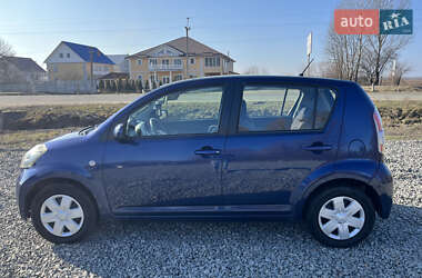 Хэтчбек Daihatsu Sirion 2006 в Киеве