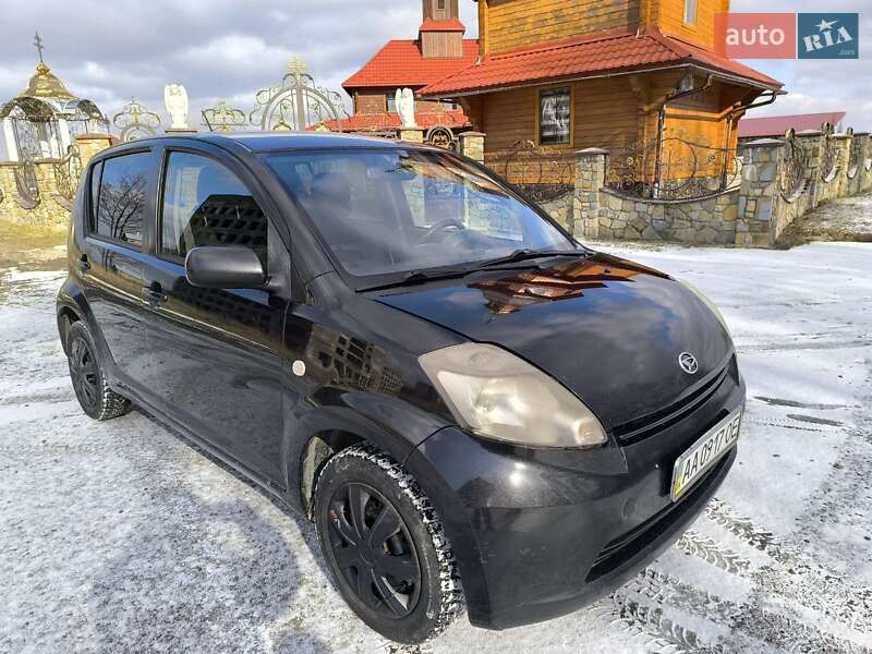 Daihatsu Sirion 2007