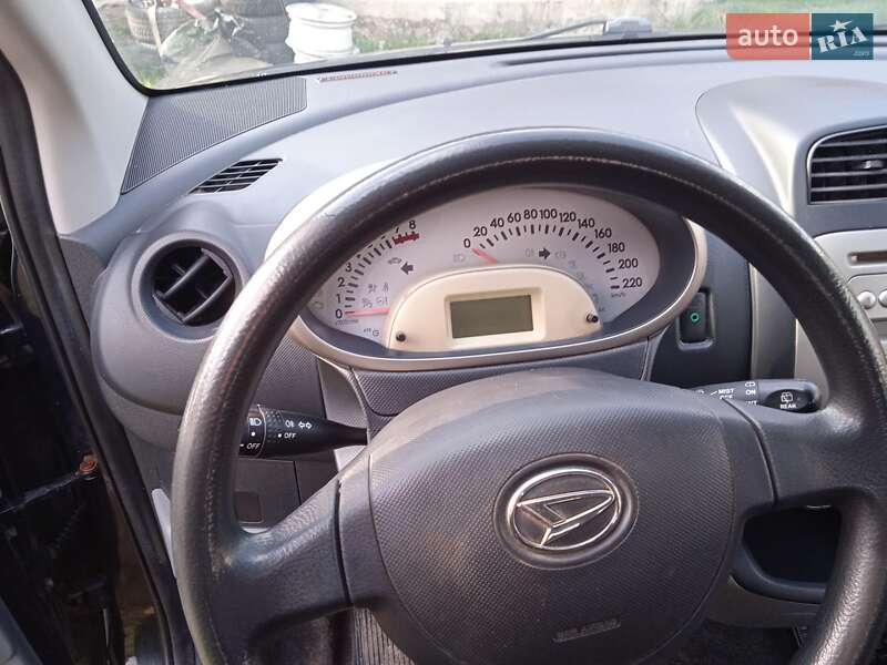 Хэтчбек Daihatsu Sirion 2010 в Тернополе
