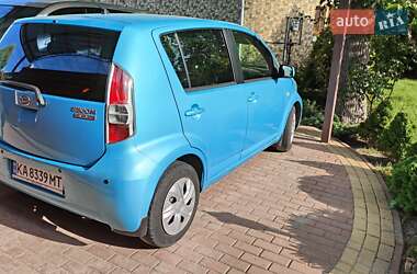 Хетчбек Daihatsu Sirion 2008 в 