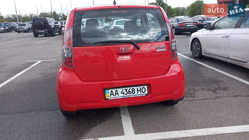 Хэтчбек Daihatsu Sirion 2008 в Киеве