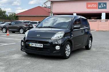 Хэтчбек Daihatsu Sirion 2008 в 