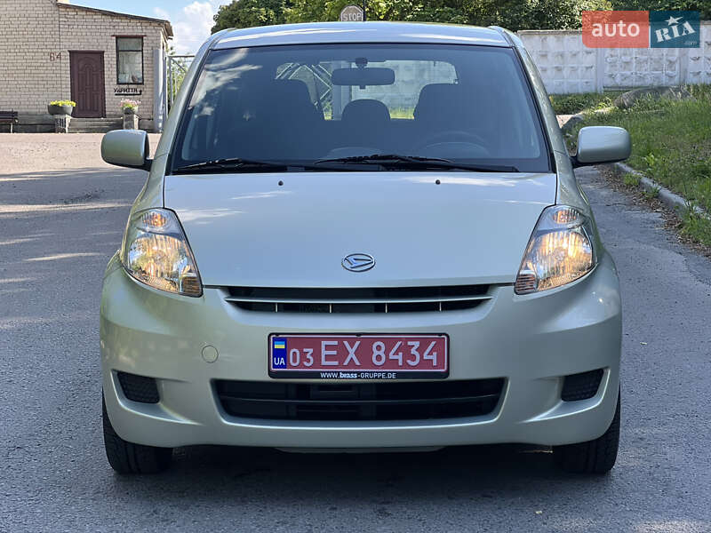 Хетчбек Daihatsu Sirion 2007 в Рівному